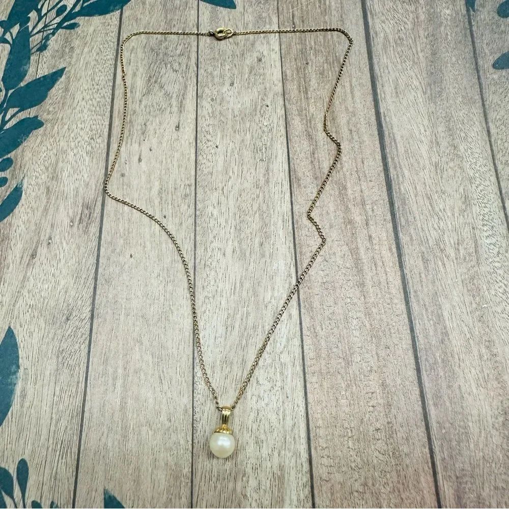 Gold Filled 12K Genuine Pearl Necklace 15 In B2